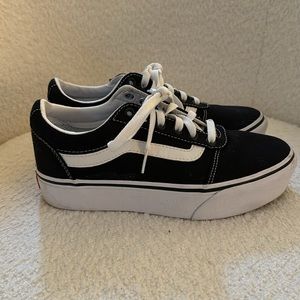 Vans Old Skool Platform Sneakers